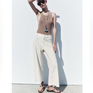 Zara NWT EMBROIDERED Cream Wide-Leg Pants size S
🚨FIRM PRICE NO DISCOUNT